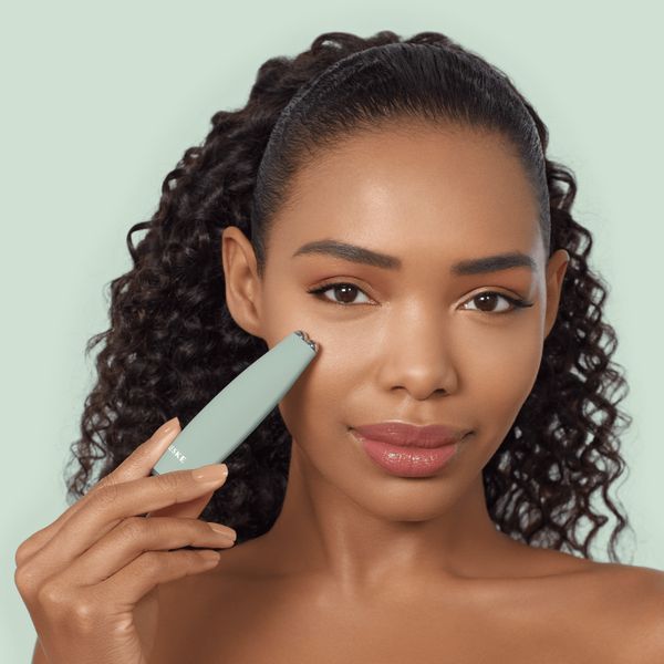 Мікрострумова ручка для підтяжки обличчя GESKE MicroCurrent Face-Lift Pen 6в1 green HB0129 фото