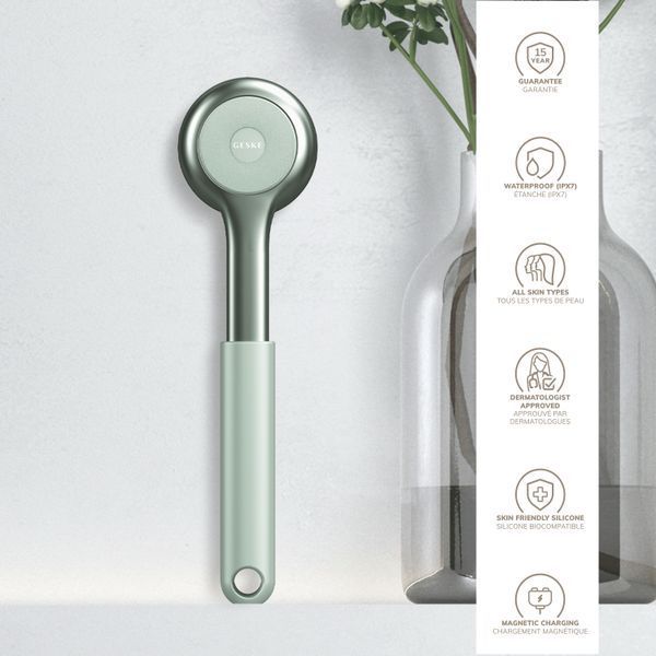 Ультразвукова щітка для всього тіла GESKE Sonic Full-Body Brush&Intensive Exfoliator 8в1 green HB0376 фото