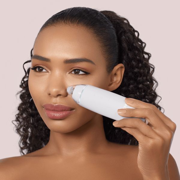 Мікродермабразійний пристрій для видалення чорних цяток GESKE MicroDermabrasion Blackhead Remover 7в1 starlight HB0573 фото