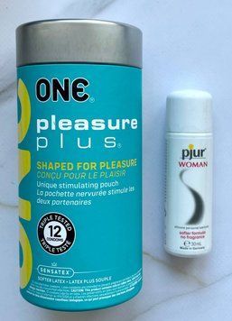 Набор ONE Pleasure Plus 12 шт. + Смазка на силиконовой основе pjur Woman 30 мл SOS1947 фото