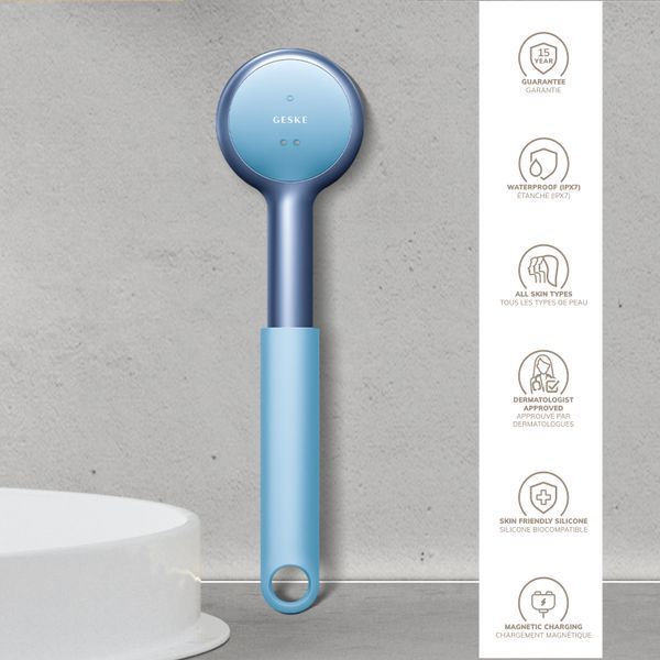 Звукова світлодіодна щітка для всього тіла GESKE Sonic LED Full-Body Brush&Intensive Exfoliator 9в1 aquamarine HB0384 фото