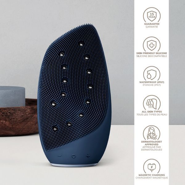 Очистительная щетка для лица GESKE Sonic Thermo Facial Brush&Face-Lifter 8в1 midnight HB0089 фото