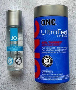 Набір ONE UltraFeel 2-in-1 10 шт + Лубрикант System JO H2O ORIGINAL (60 мл) SOS2703 фото