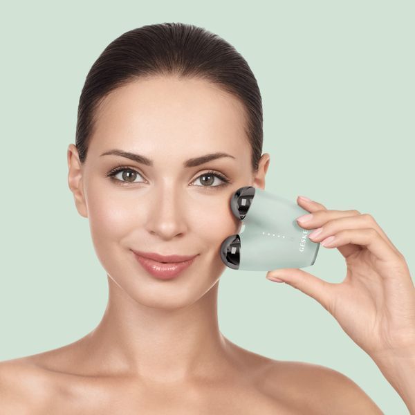 Микротоковый подтягиватель лица GESKE MicroCurrent Face-Lifter 6в1 green HB0140 фото