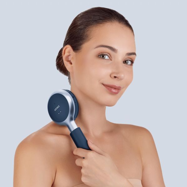 Звуковая светодиодная щетка для всего тела GESKE Sonic LED Full-Body Brush&Intensive Exfoliator 9в1 midnight HB0389 фото