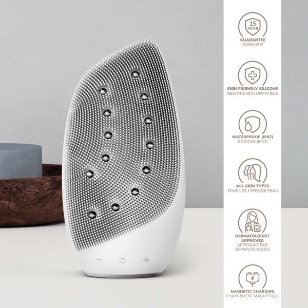 Очистительная щетка для лица GESKE Sonic Thermo Facial Brush&Face-Lifter 8в1 white HB0095 фото