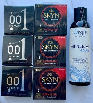Набір 18 шт OLO Feeling Ultrathin 001 + Skyn Intense Feel + Лубрикант ALL-NATURAL Acqua 150 мл Orgie SOS3779 фото