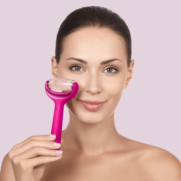 Ролер для голкової мезотерапії обличчя та тіла GESKE MicroNeedle Face&Body Roller 9в1 magenta HB0208 фото