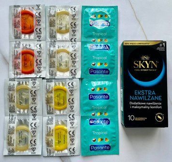 Набір Skyn Extra Lube 10 шт + Pasante Tropical 12 шт SOS3039 фото