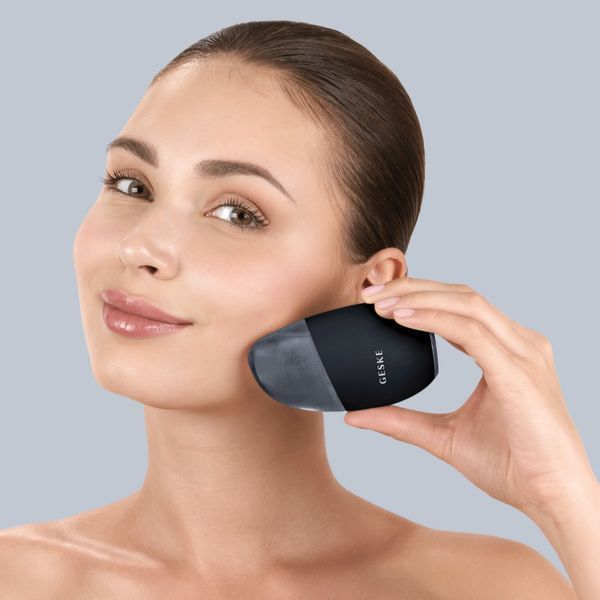Масажер для обличчя GESKE Cool&Warm Eye and Face Massager 7в1 black HB0286 фото